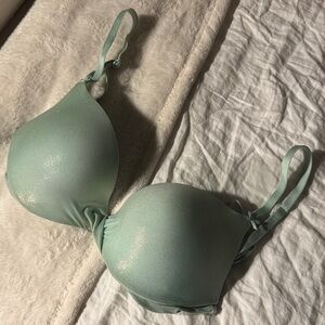 Victoria's Secret Iridescent Mint Green Bra